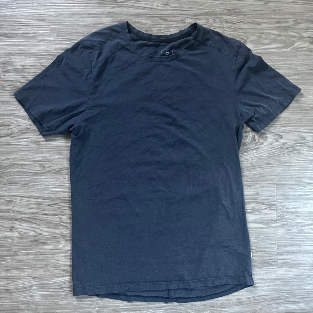 On Cloud On Running Mens On-T Short Sleeve Navy Blue Heather Performance Shirt M